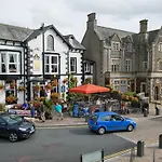 Nyaraló Above Cott *